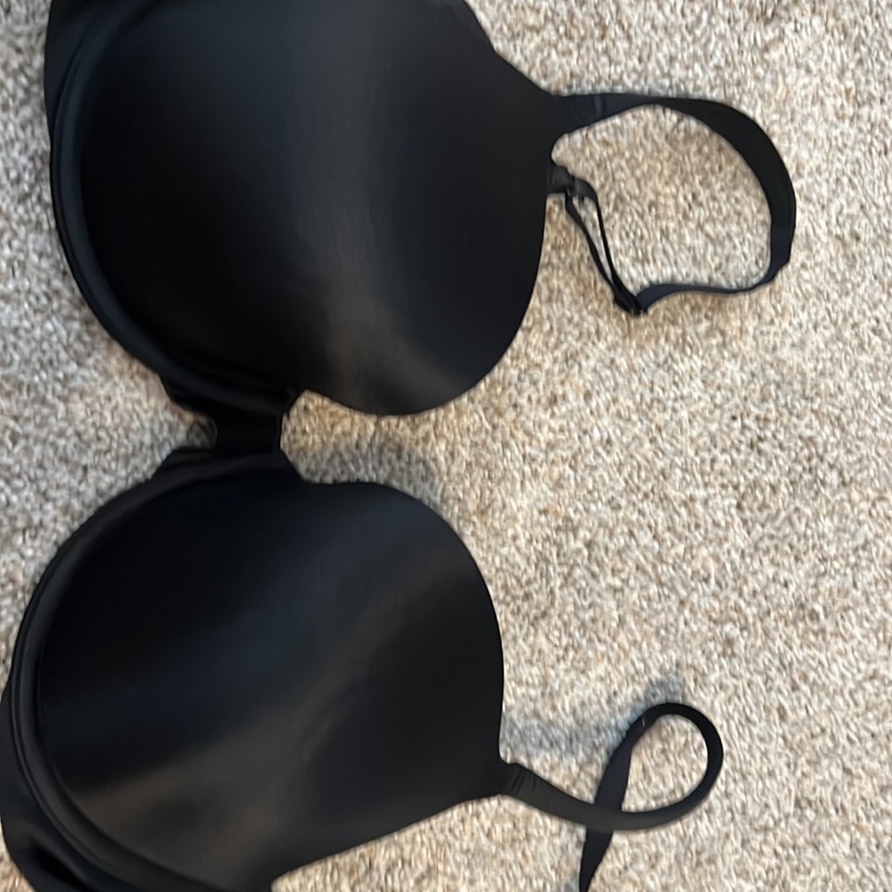 38 B black underwire enhancing shape full coverage Soma bra